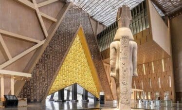 Private tour to the Grand Egyptian Museum and Giza Pyramids in Cairo