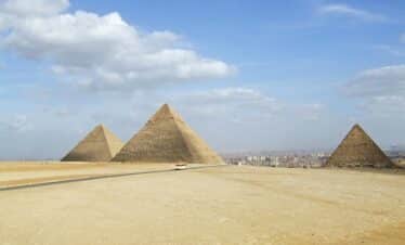Egypt Travel Safety Guide 2025: Security, Health Tips & How to Avoid Tourist Scams