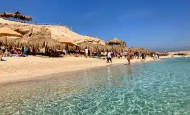 Mahmya Island snorkeling trip from Hurghada with crystal clear water