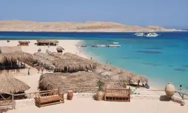 Mahmya Island snorkeling trip from Hurghada with crystal clear water