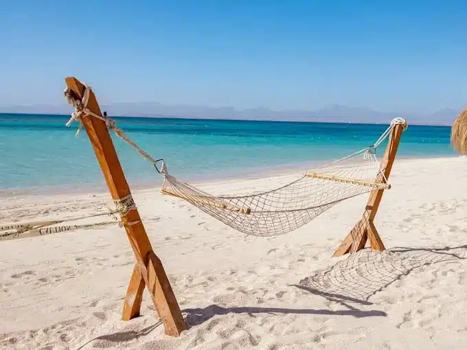 Hula Hula Island Hurghada snorkeling trip