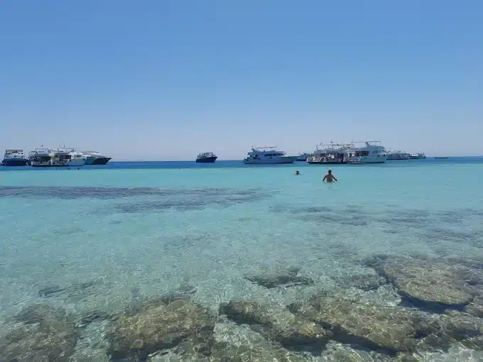 Paradise Island Hurghada snorkeling trip