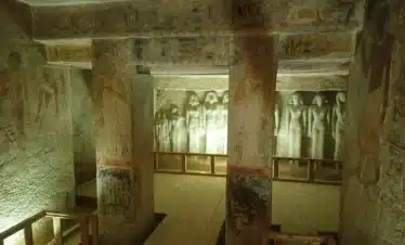 Tomb of Meresankh III interior carvings Giza